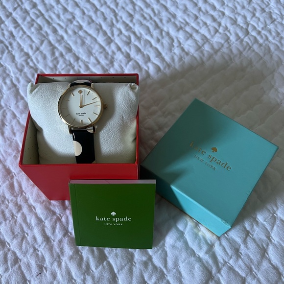 *SOLD* Kate Spade Watch - Picture 4 of 4
